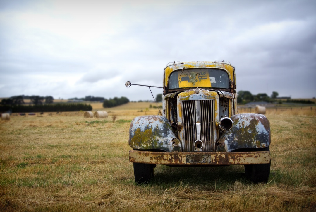 Rusty car